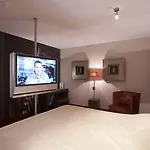 Heer Hugo Szálloda 4*