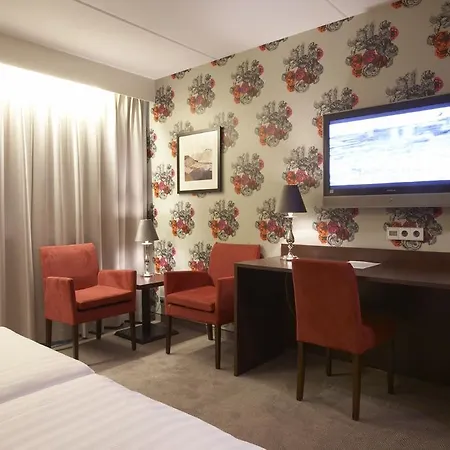 Hotel Heer Hugo 4*